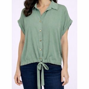 D.N.A COUTURE • Mint/Sage Green Button-Up Tie-Front Short Sleeve Blouse, M